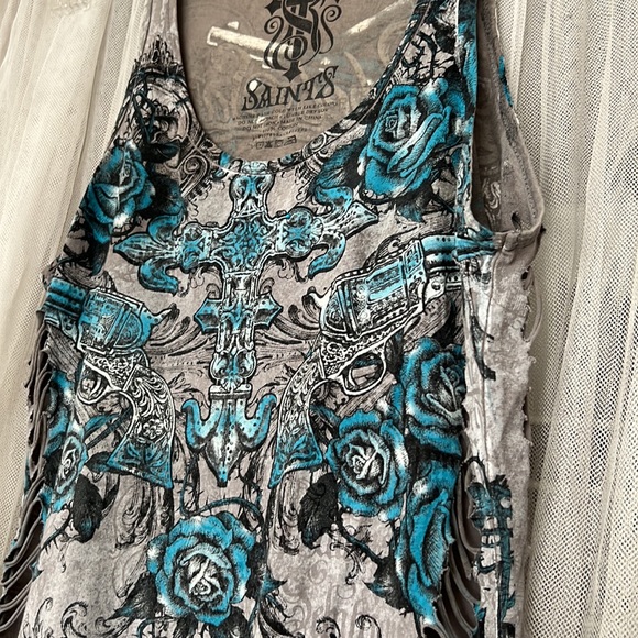 ⭐️ Rebel Saints gray tank top turquoise guns & roses distressed stylized S - Picture 4 of 9